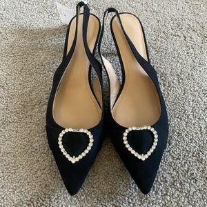 H&M heart kitten heel